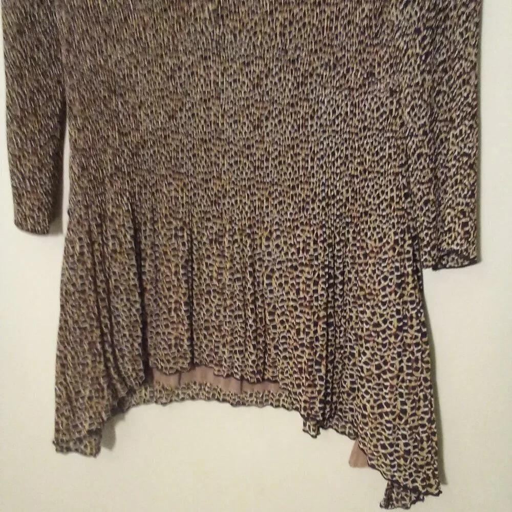 CC Blouse S 3/4 Sleeve Soft Stretch Ribbed Asymmetrical Animal Print Brown Black